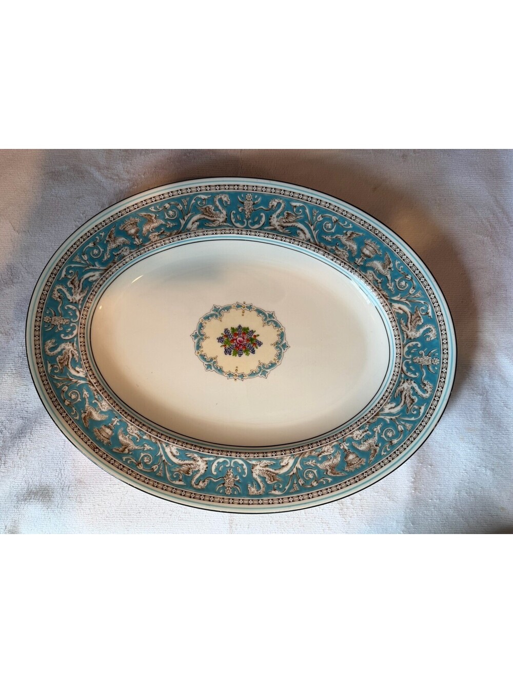 Wedgwood Turquoise Florentine 14" Oval Platter W2714 Bone China England - Mint